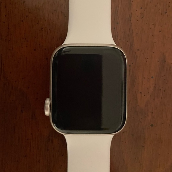 Apple Watch SE - Picture 4 of 5